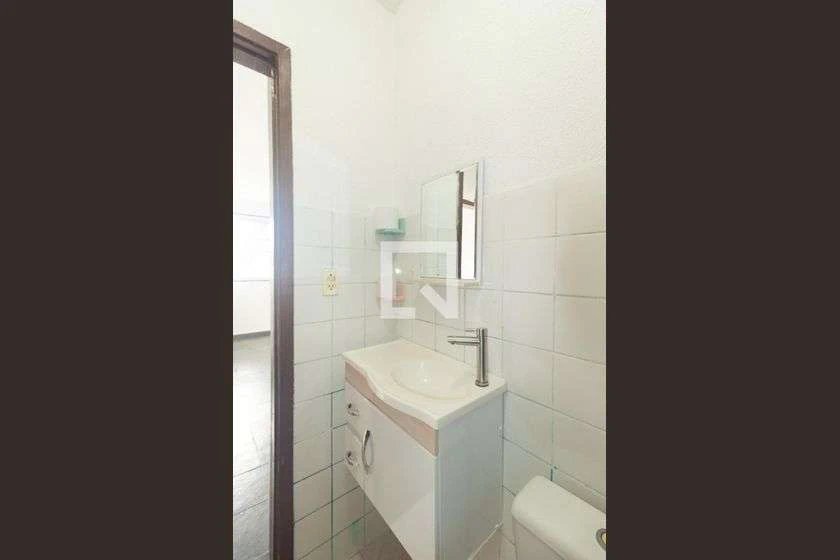 Apartamento de 2 dormitorios con balcón, 50 m² — photo 4