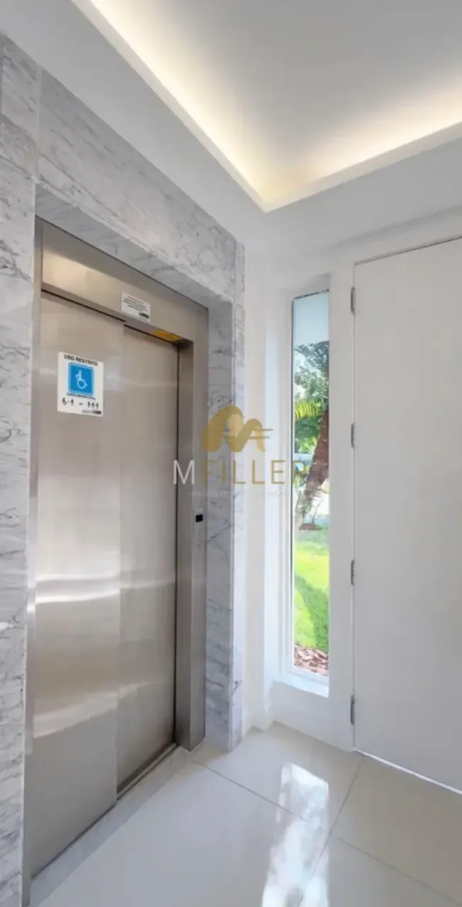Unfurnished apartment with air conditioning and 5 bathrooms — photo 13