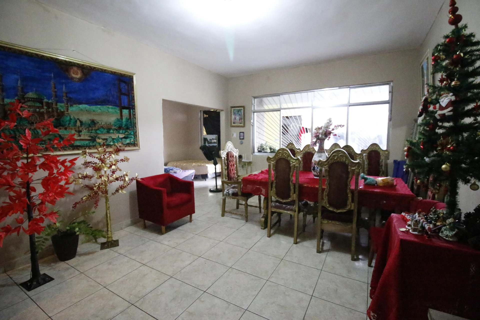 2 quartos e jardim: casa de 490 m² — photo 4