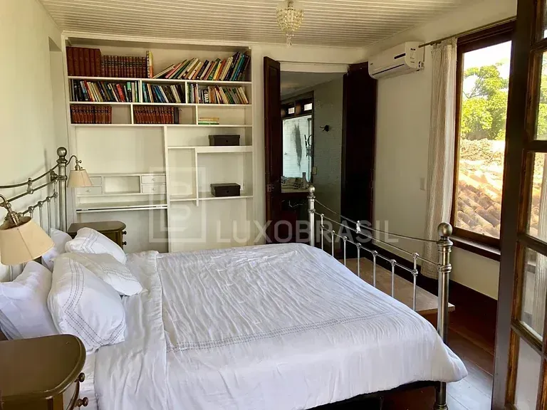 Apartamento sin amueblar con 5 dormitorios y 4 baños — photo 4