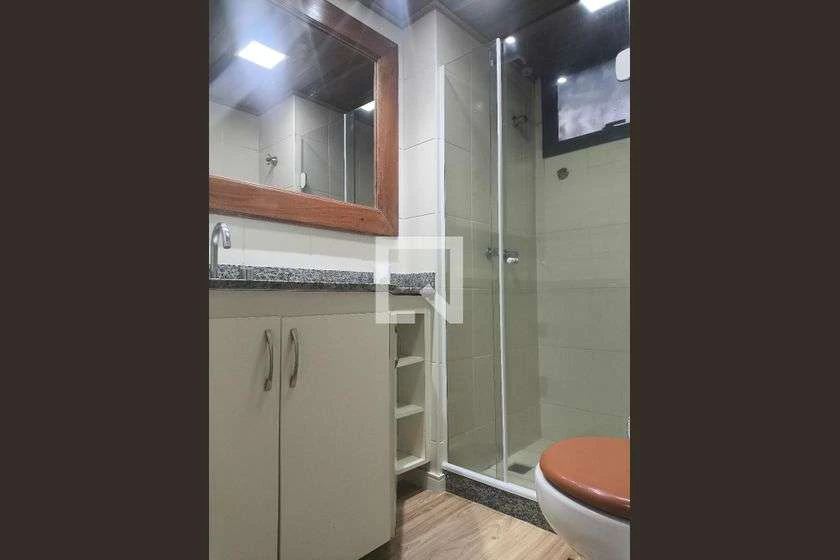Apartamento mobiliado com 2 quartos e 75 m² — photo 28