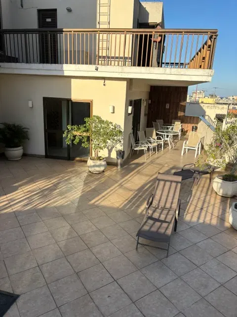 1-bedroom apartment with enclosed balcony in 60 m² — photo 39