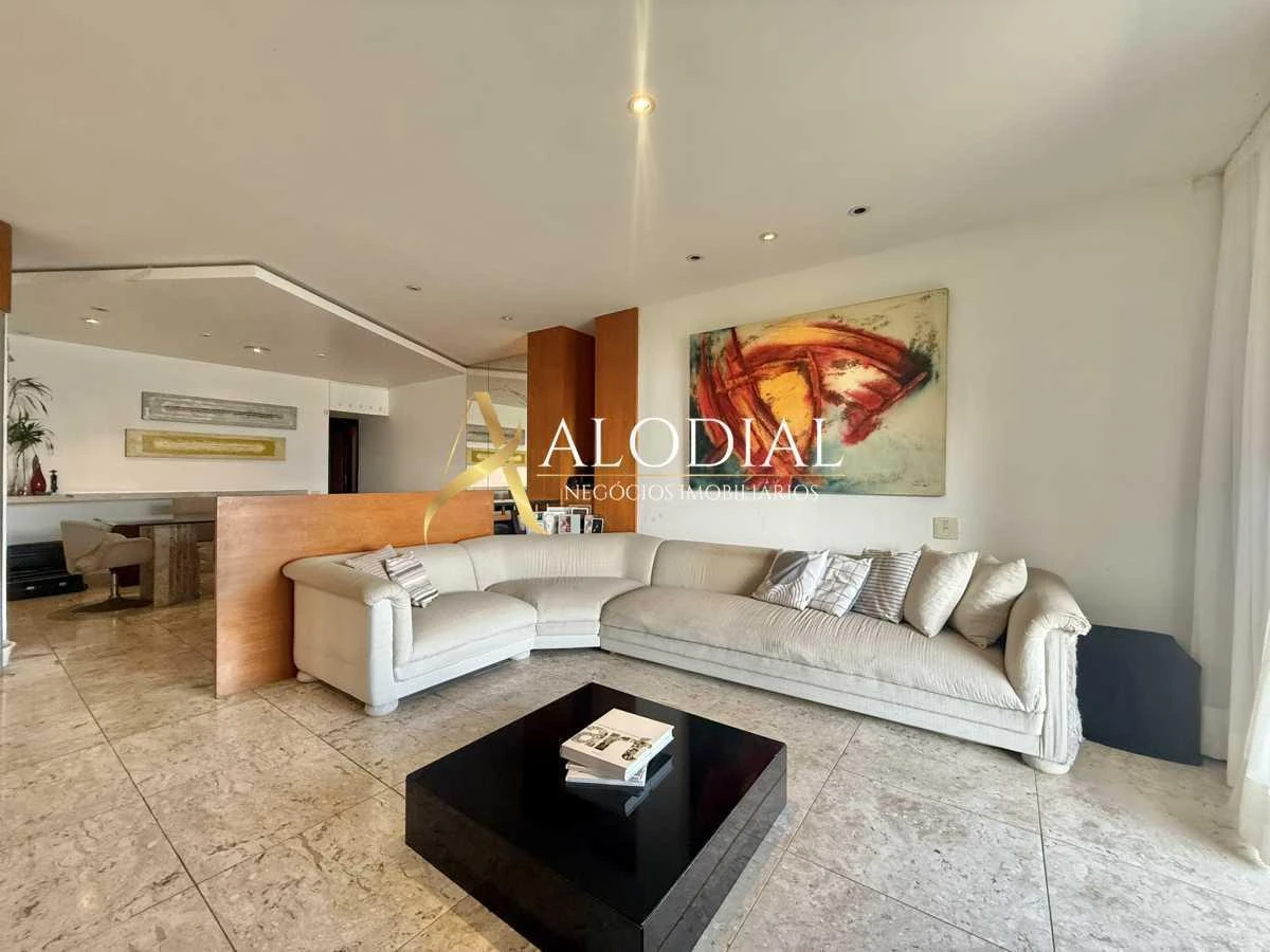 Apartamento mobiliado com 4 quartos e 178 m² — photo 4