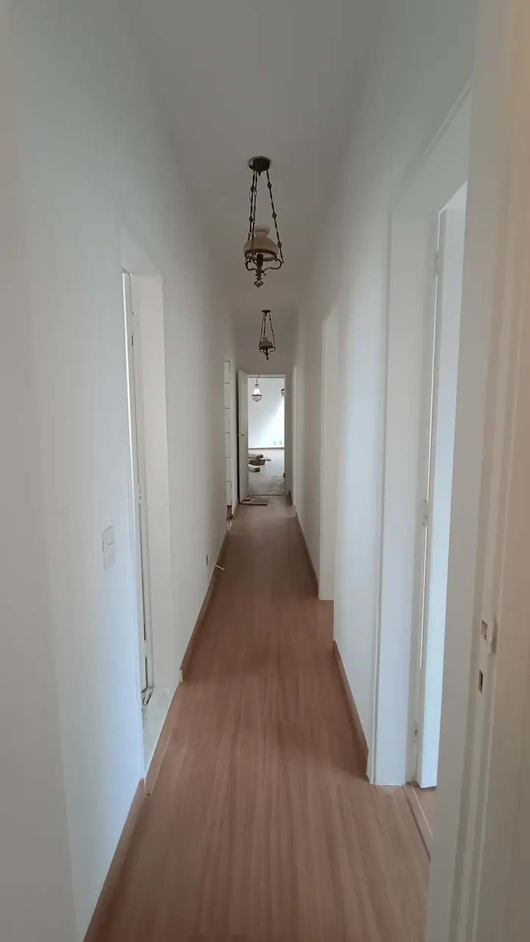 Apartment on the 6th floor with a glass-enclosed balcony — photo 17