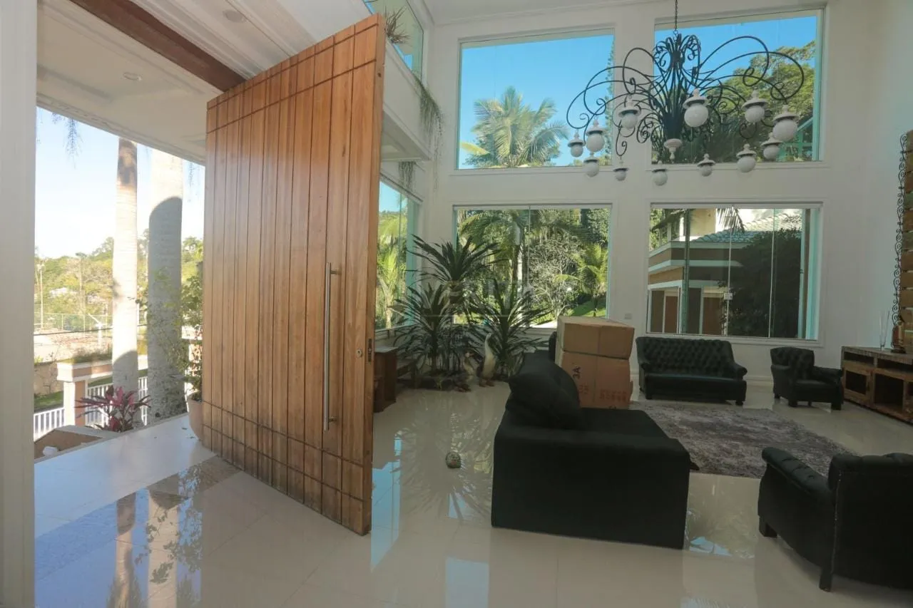 House with 7 bedrooms and 10 baths, 3200 m² and pools — photo 66