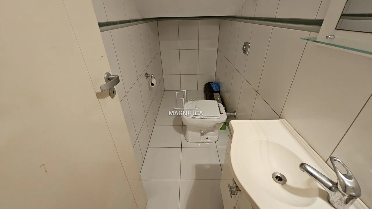 Unfurnished house with 3 en-suite bedrooms and 360 m² — photo 4