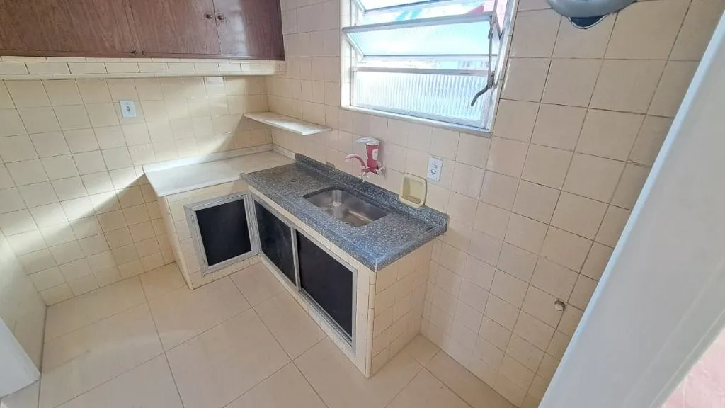 Квартира 80 м² із заскленим балконом та видом на гори — photo 10