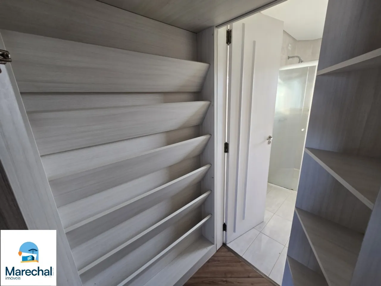 175 m² townhouse with 3 bedrooms and 2 parking spots — photo 19