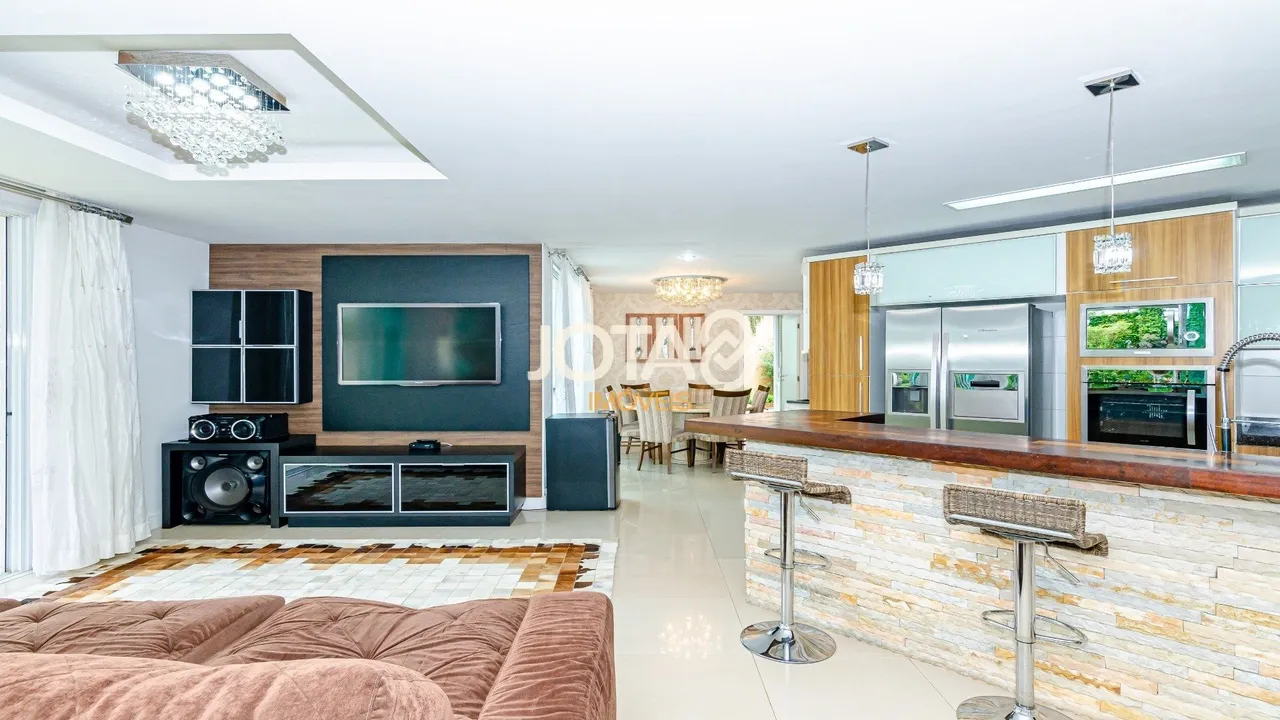 Furnished house with 3 en-suite bedrooms and open kitchen — photo 9