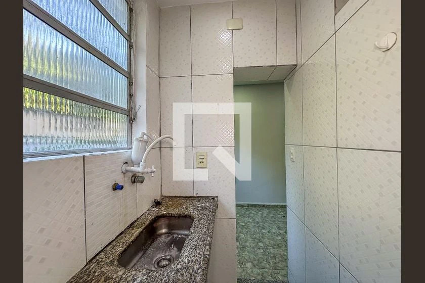 28 m² studio with 1 bedroom and 1 bathroom — photo 13