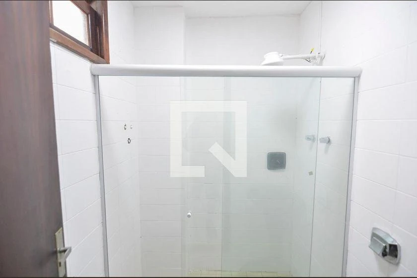 Оренда будинку без меблів: 4 спальні та 500 м² — photo 22