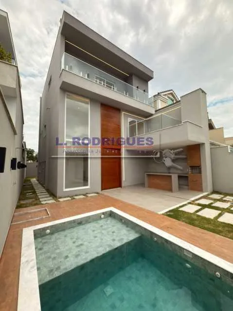 House with 5 bedrooms, 315 m², 3 parking spaces — photo 11