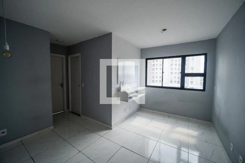 2-bedroom apartment with open-plan kitchen — photo 3