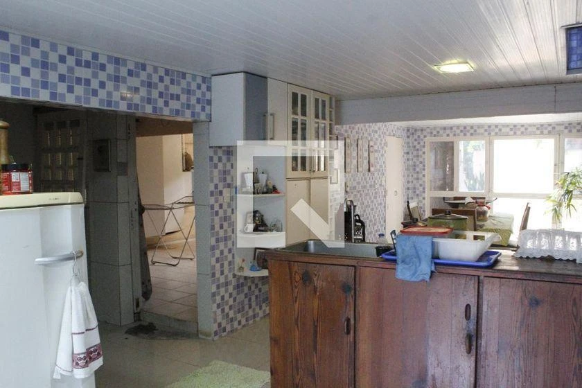 Condominium house with 4 bedrooms and 200 m² — photo 47