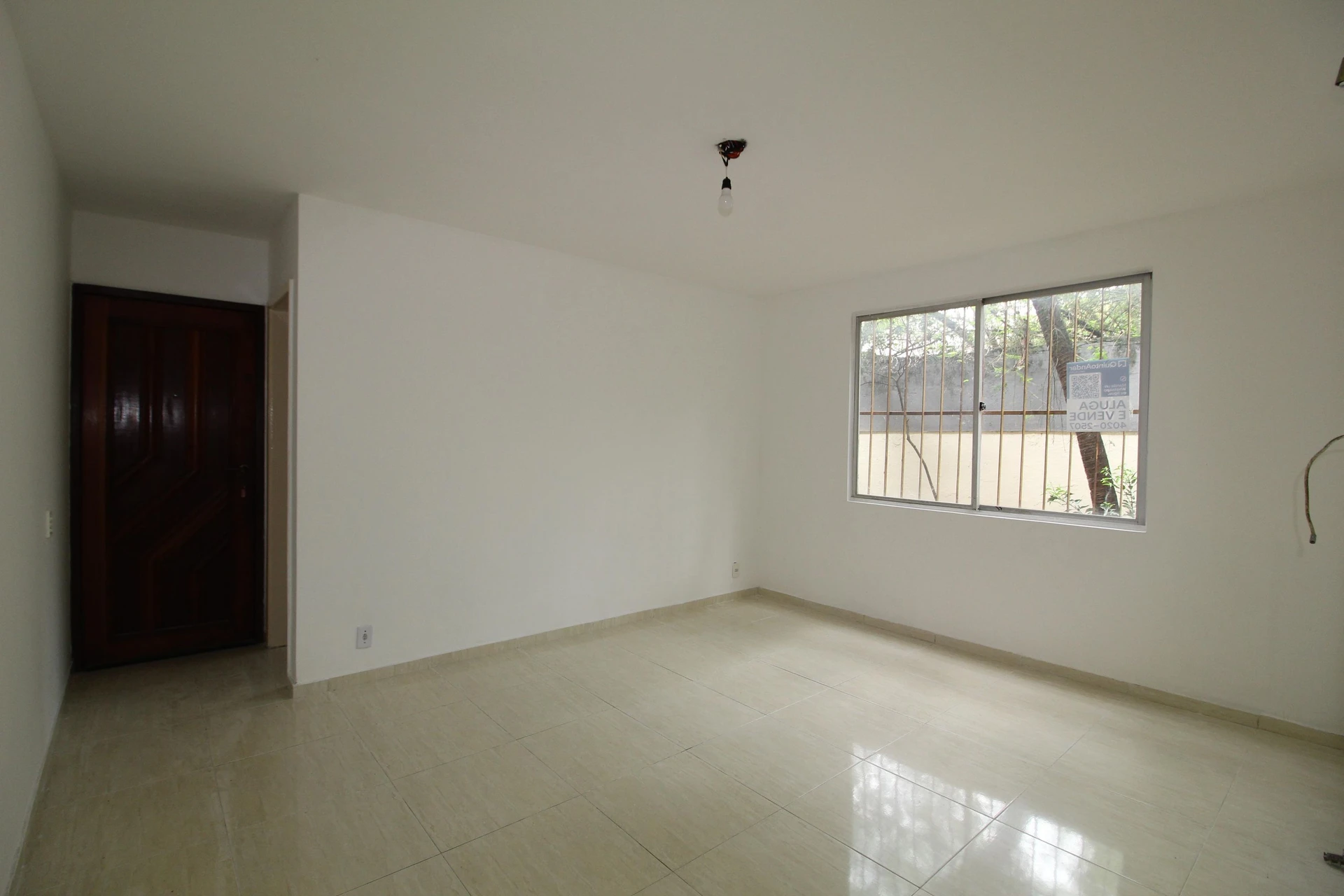 2-bedroom apartment with 1 parking spot and pet-friendly
