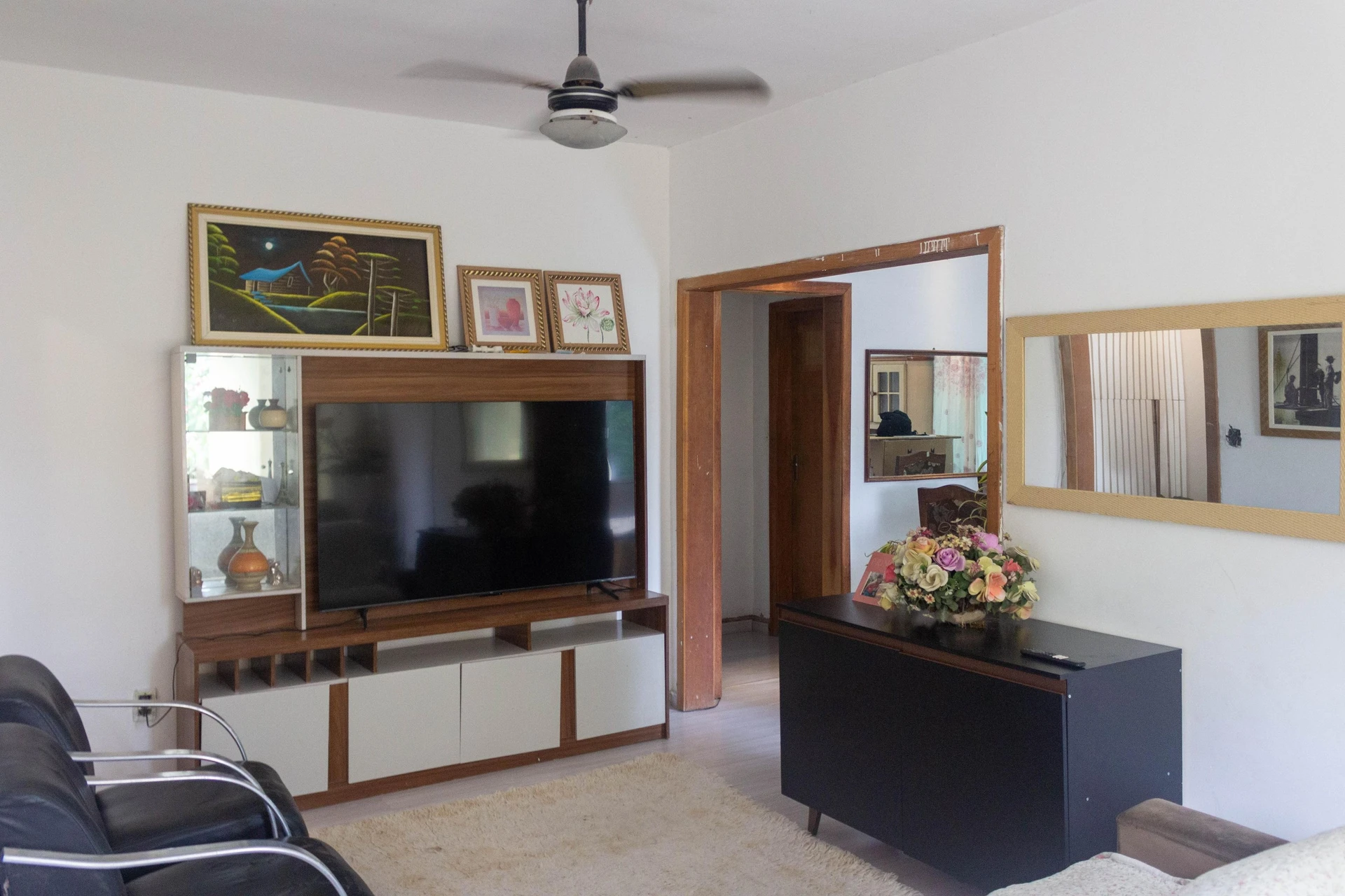 2-bedroom house with a home office — photo 8
