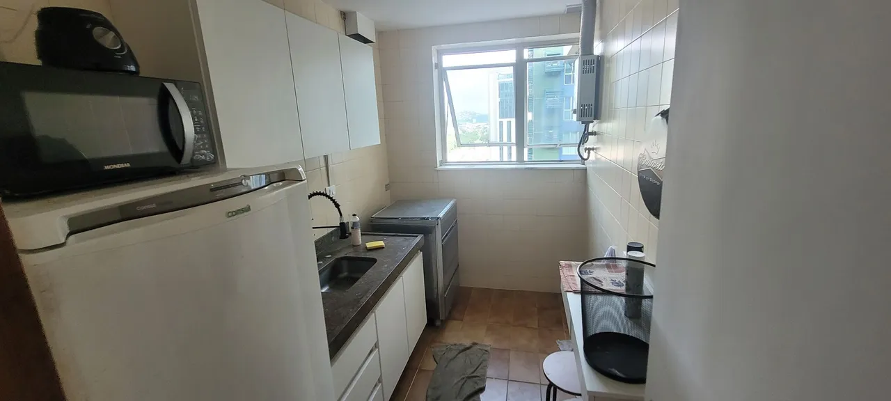 One-bedroom apartment in a building with a gym — photo 2