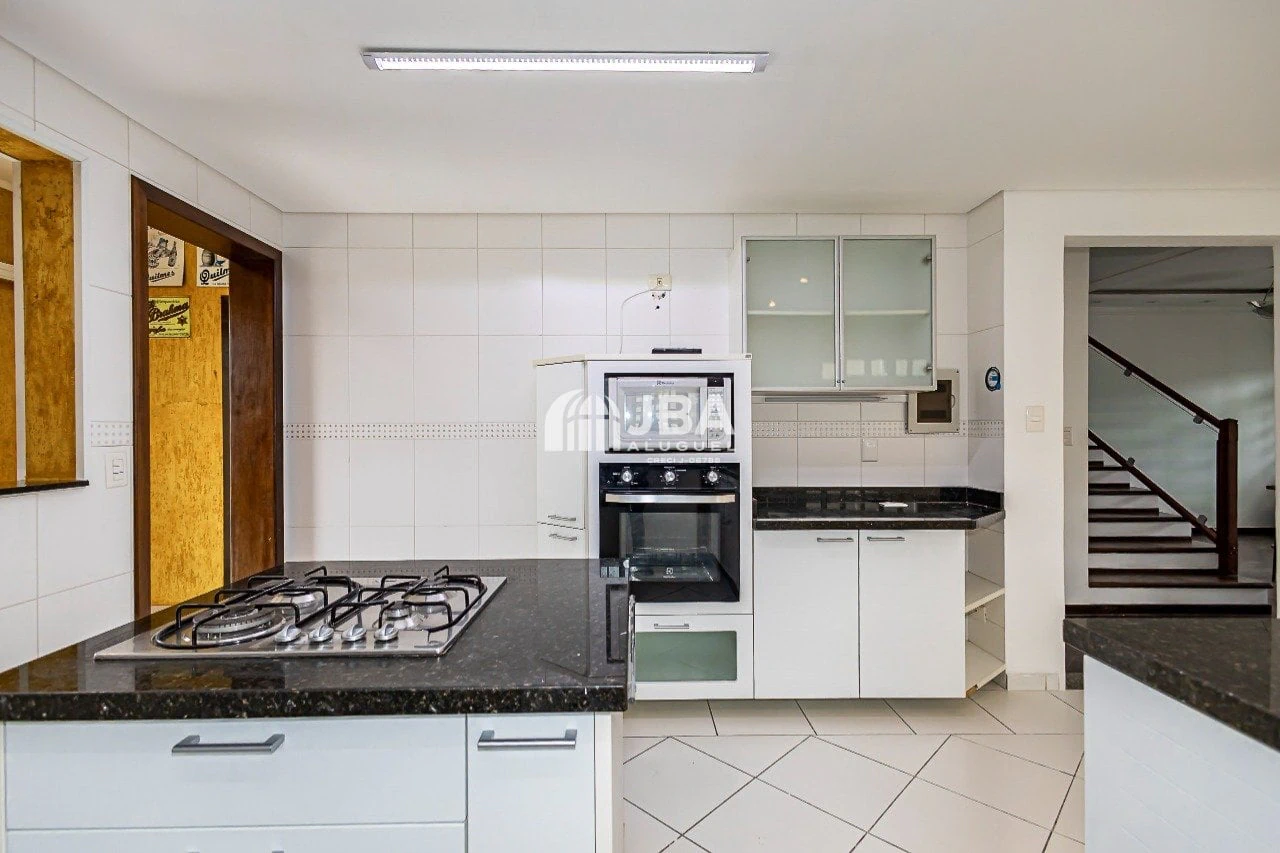House, 205 m², with a bathtub — photo 16
