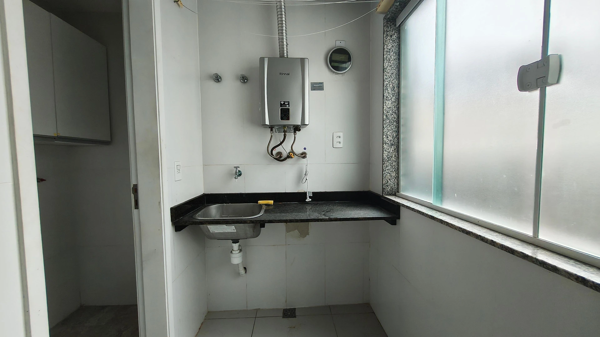 3-bedroom apartment, all with their own bathrooms, 311 m² — photo 23