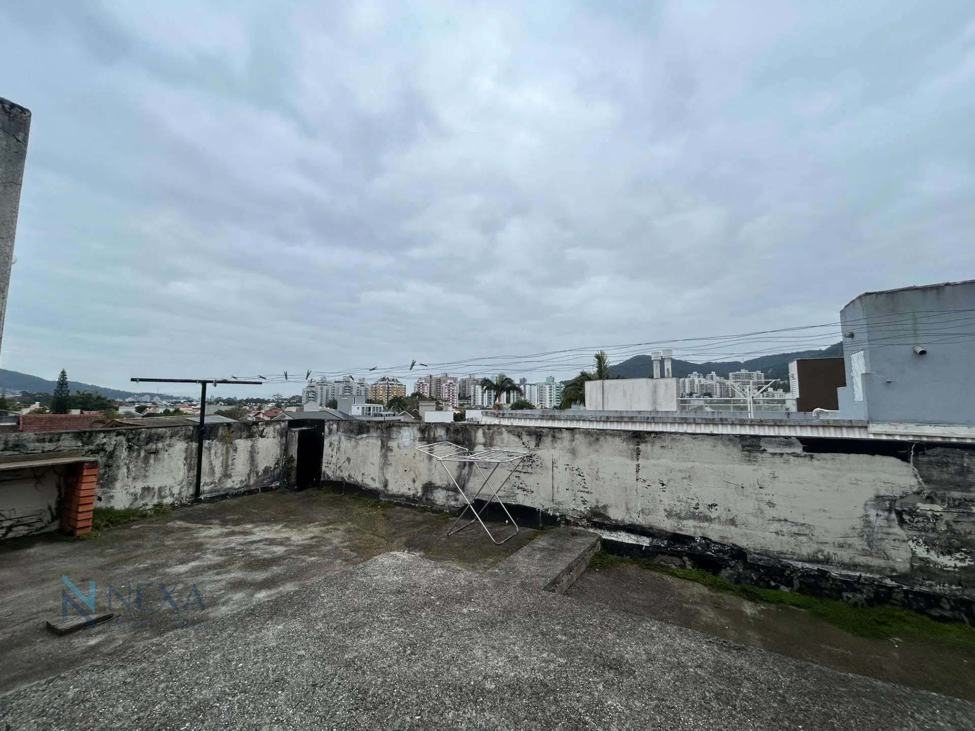 Затишний будинок 200 м² з 4 спальнями та балконом — photo 21