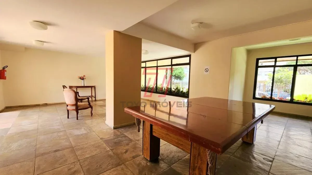 3-bedroom apartment with a bathtub in Curitiba — photo 39