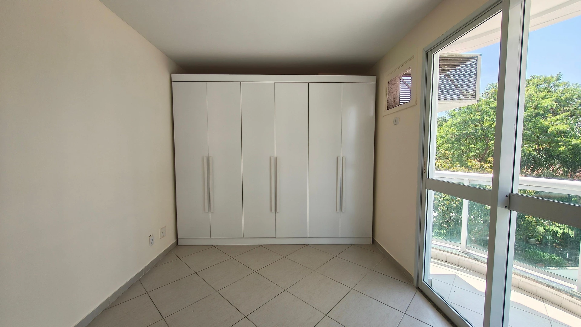 Apartamento de 3 quartos em condomínio com academia — photo 28
