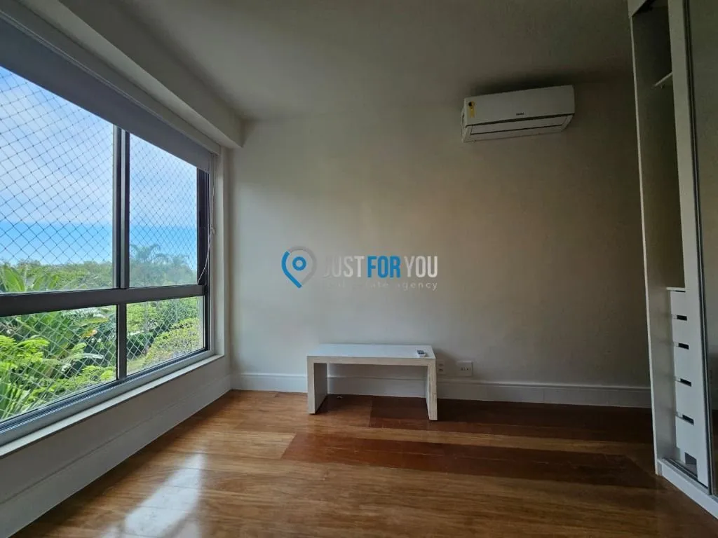 Apartamento mobiliado de 4 quartos em condomínio com piscina — photo 27