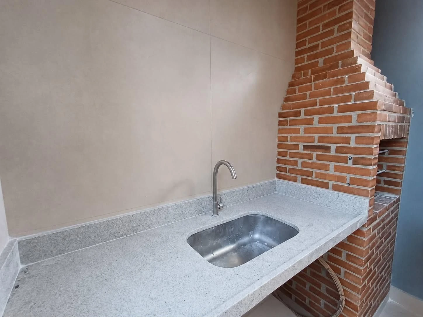 Casa de 2 quartos com varanda gourmet, Cascadura — photo 12