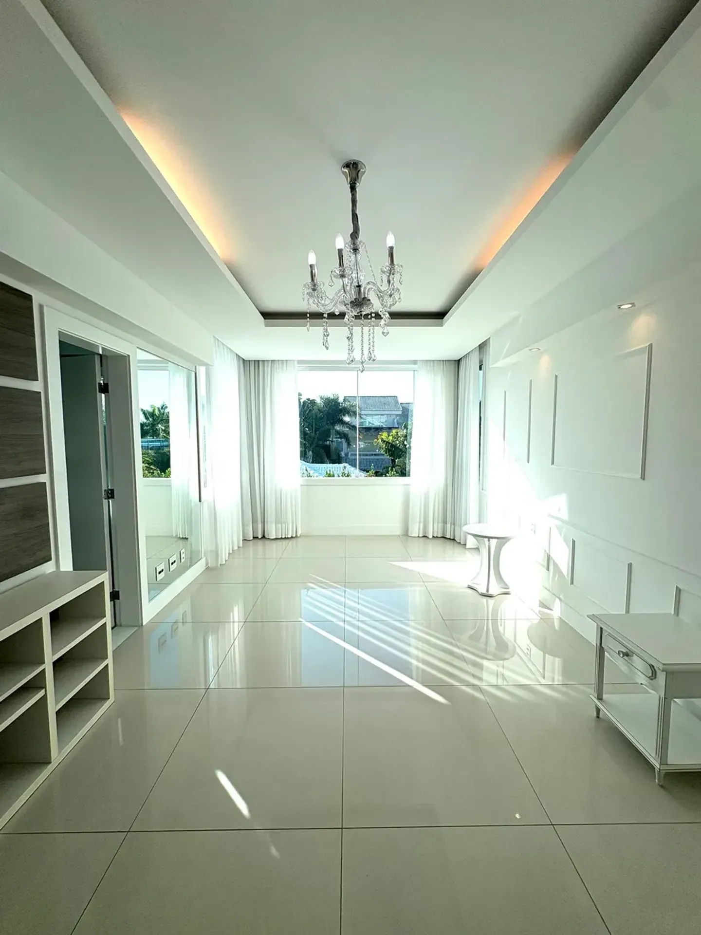 Furnished house with 6 en-suite bedrooms and 9 baths — photo 12