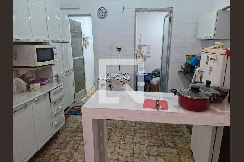 Casa mobiliada com 1 quarto e fogão a gás — photo 16