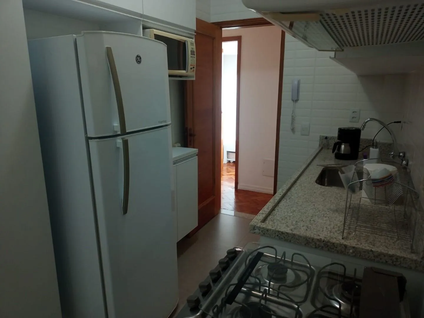 Apartment on the 7th floor with wood or laminate floors — photo 14