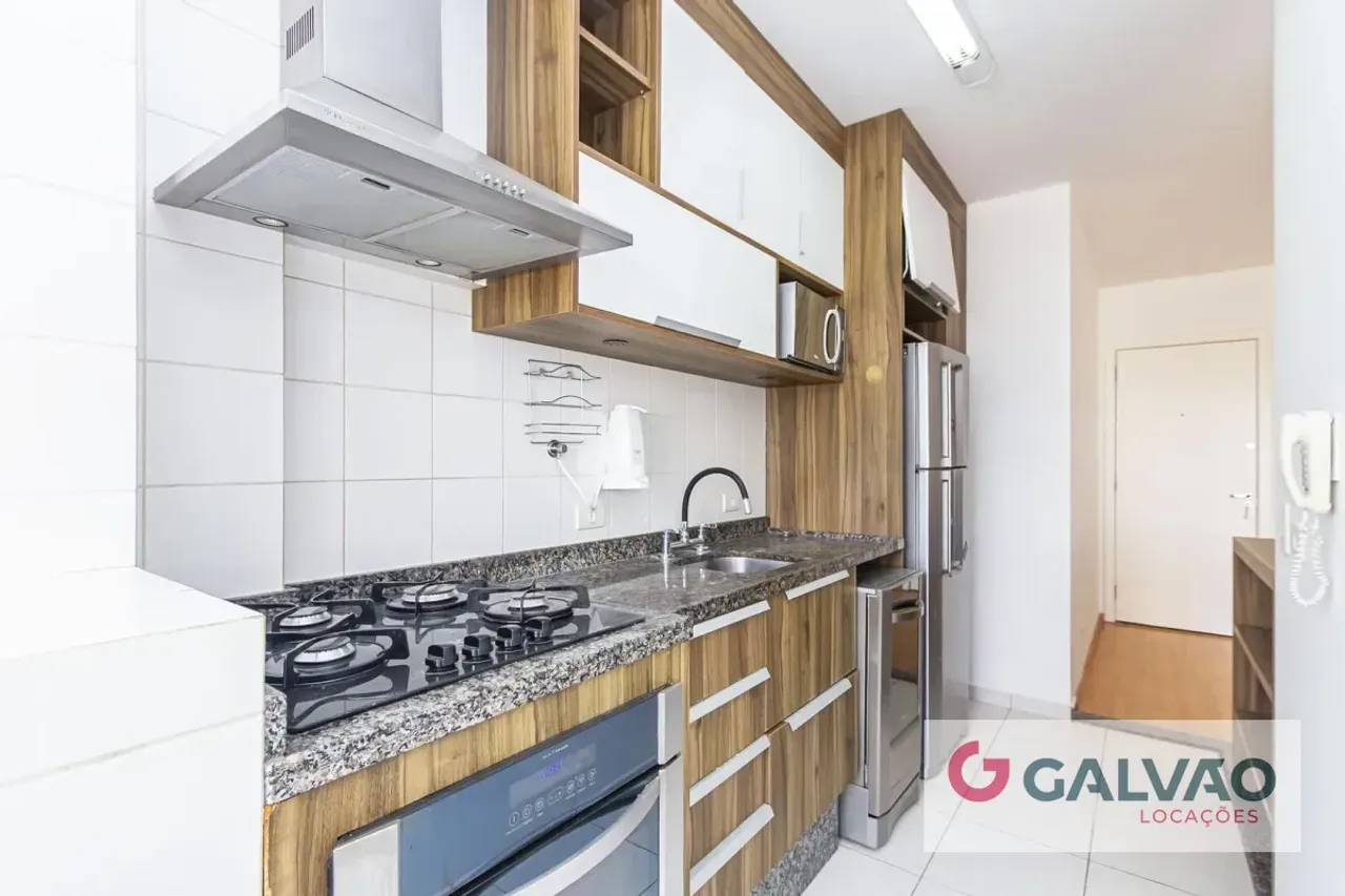 Apartamento mobiliado com 3 quartos e 111 m²