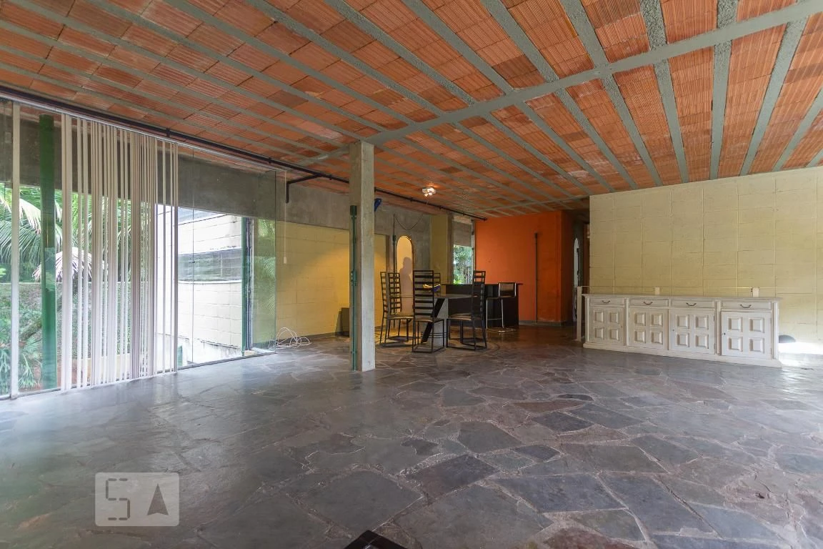 Condo house with 4 bedrooms and 400 m² — photo 6