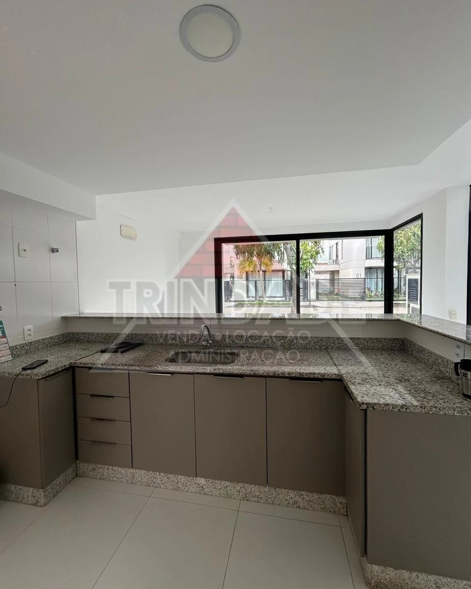 Casa duplex de 3 suítes com cozinha americana e piscina — photo 15
