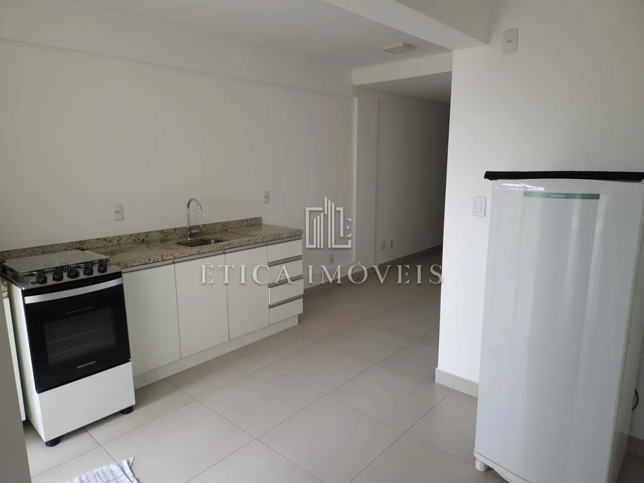 80 m² apartment with open-plan kitchen and 1 bedroom — photo 18