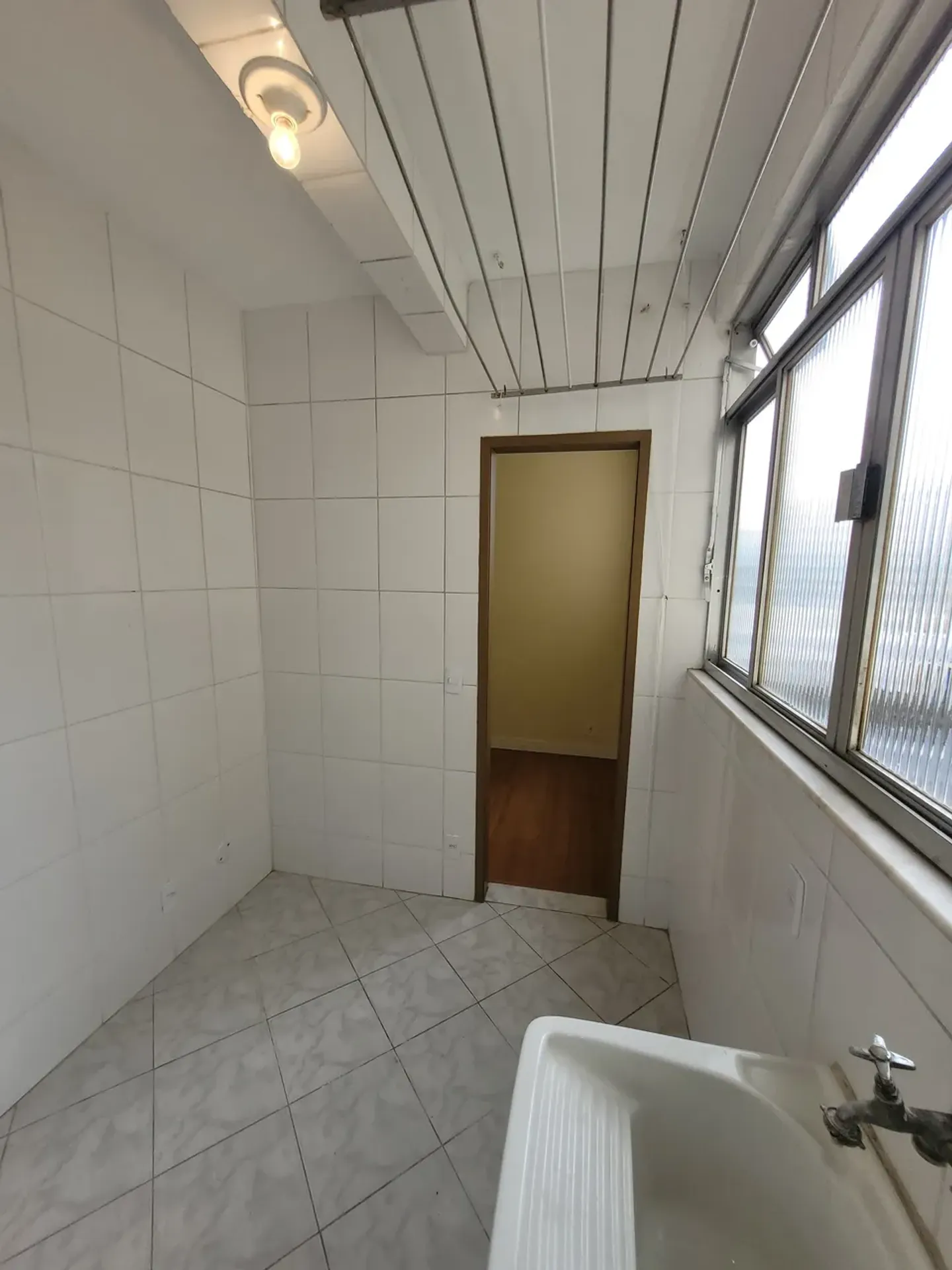 72 m² apartment with 3 bedrooms and electric showers — photo 22