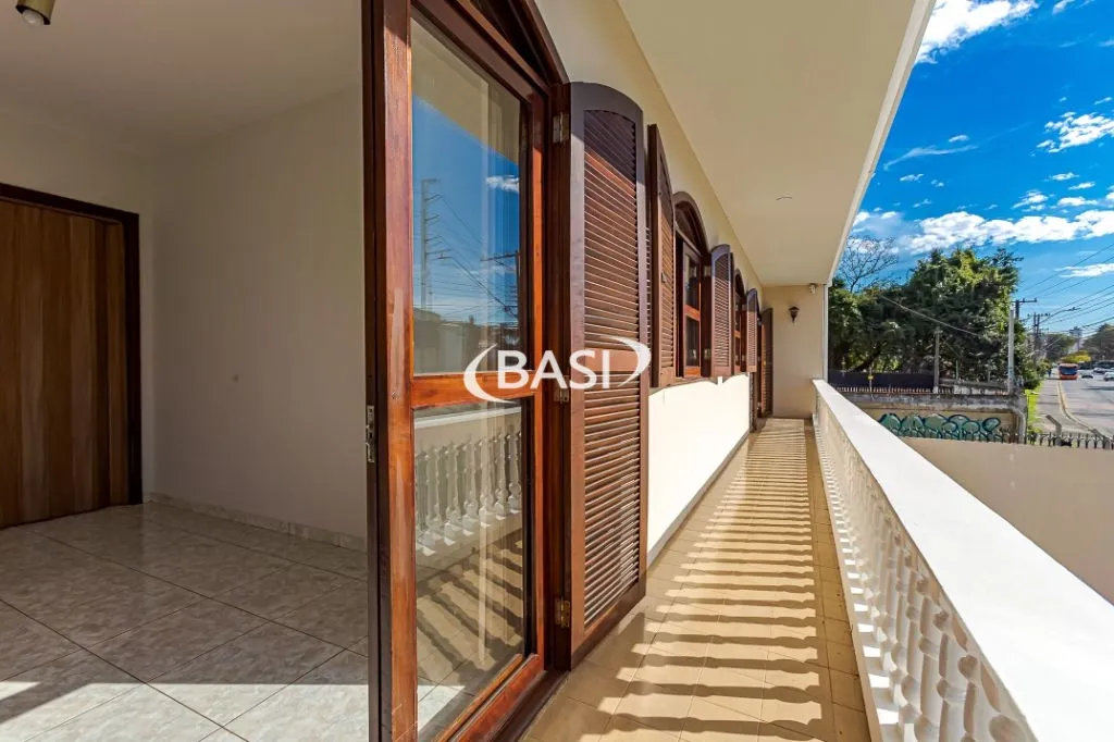 Unfurnished house with 4 bedrooms and 3 bathrooms — photo 68