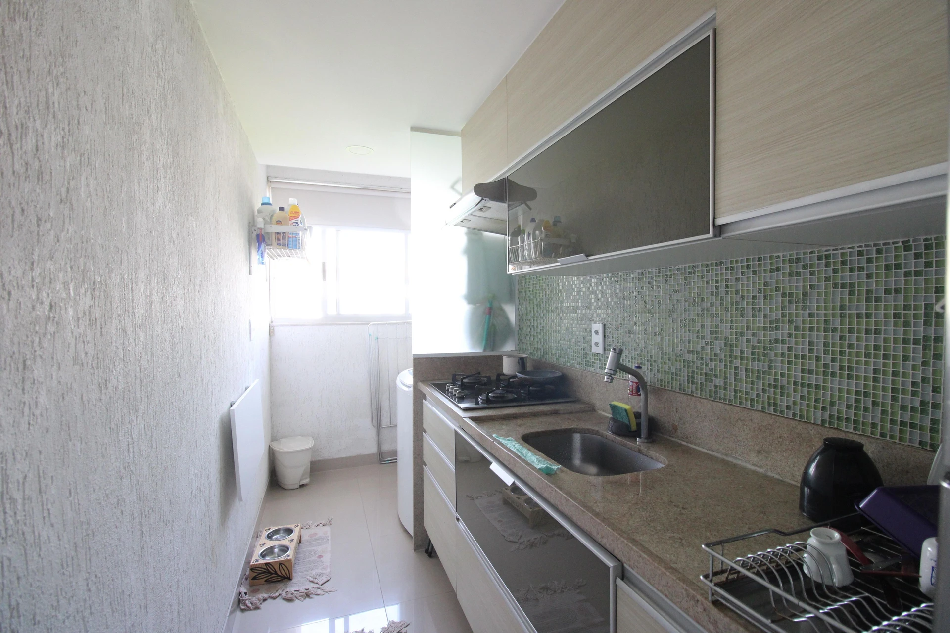 Apartamento mobiliado com 3 quartos e varanda — photo 2