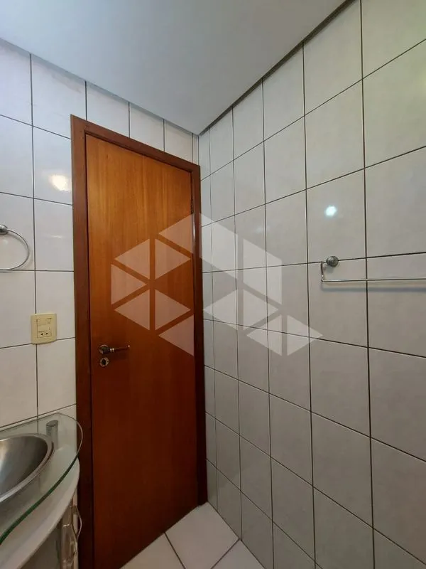 40 m² apartment with 1 bedroom and separate closed kitchen — photo 14