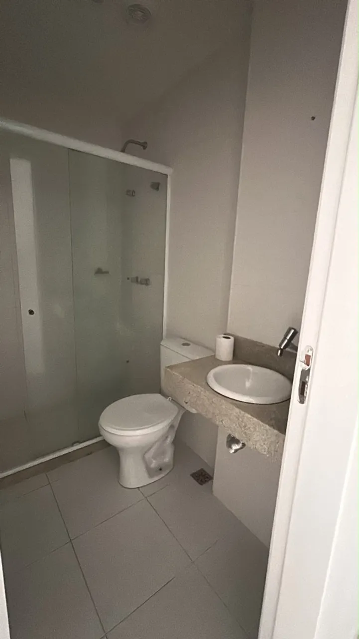 Apartamento de 2 quartos em condomínio com piscina — photo 11