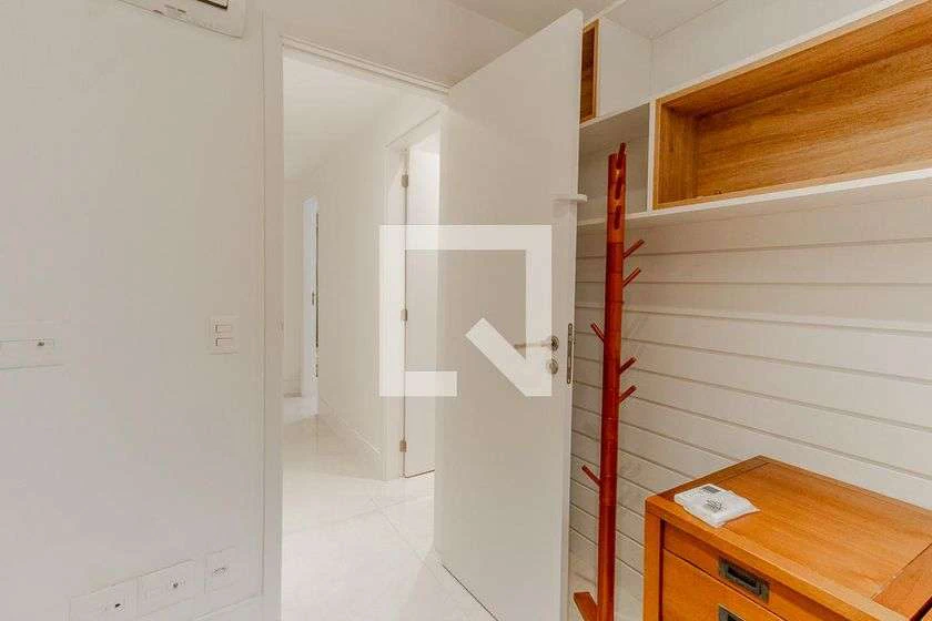 110 m² apartment with enclosed balcony and 3 bedrooms — photo 6