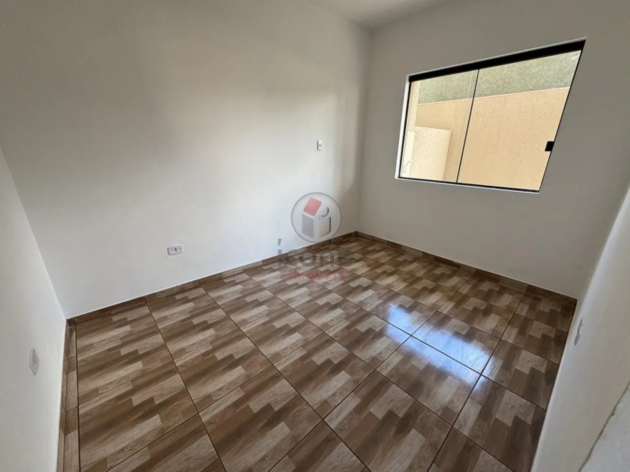 Apartamento en planta baja con cocina abierta y 2 dormitorios — photo 14