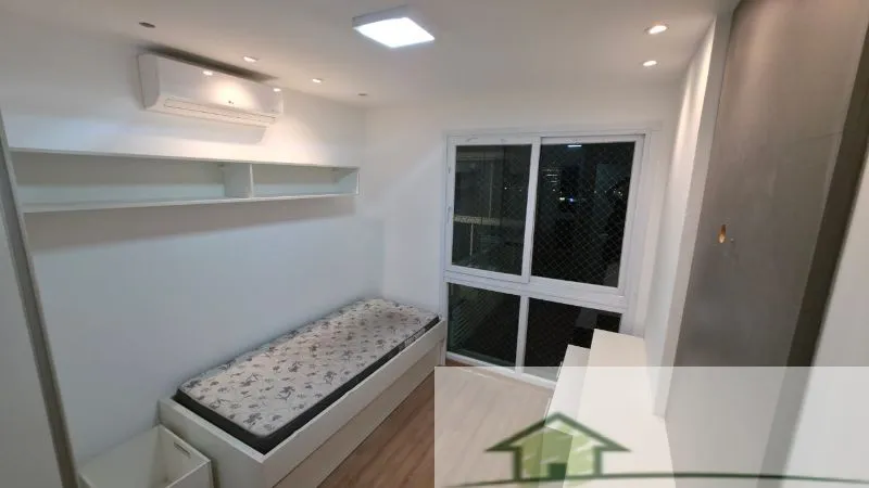 Apartment, 78 m², with a glass-enclosed balcony — photo 3
