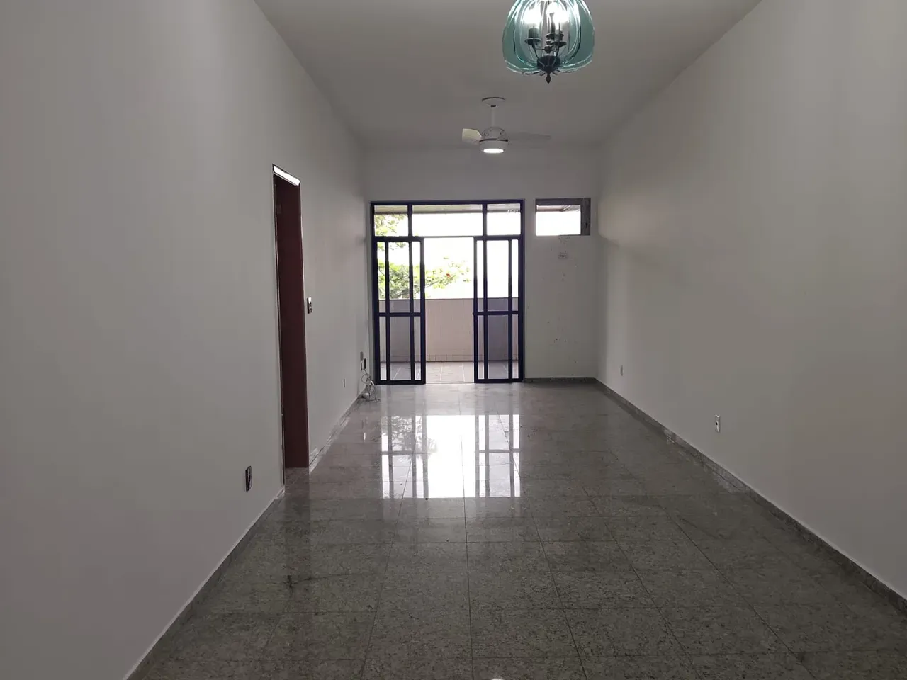 Rental apartment with 3 bedrooms, 3 baths and 140 m² — photo 45