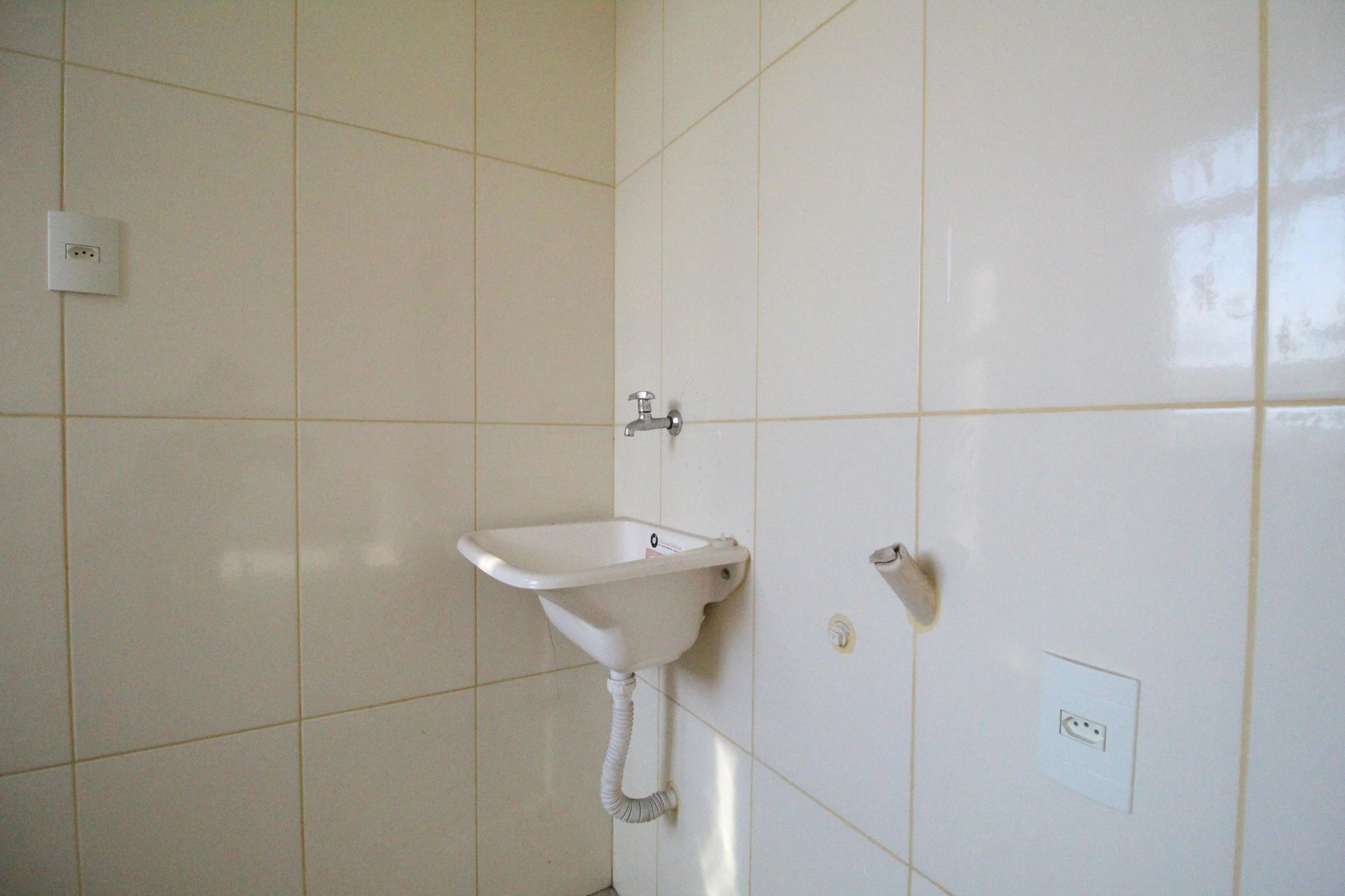 Сдаётся без мебели: 2 спальни и 2 санузла — photo 3