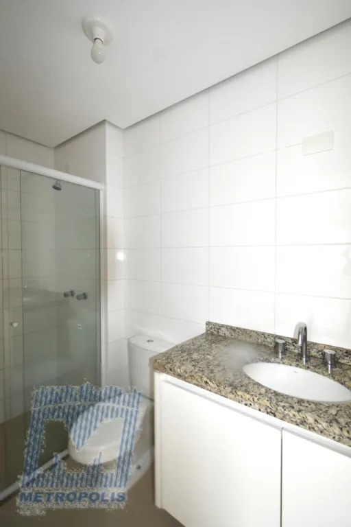 2-bedroom apartment with a mountain view in Florianópolis — photo 23