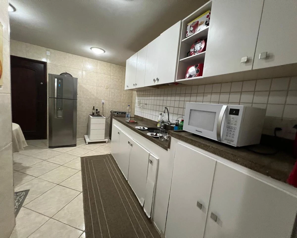 Furnished 170 m² apartment with 4 en-suite suites — photo 28