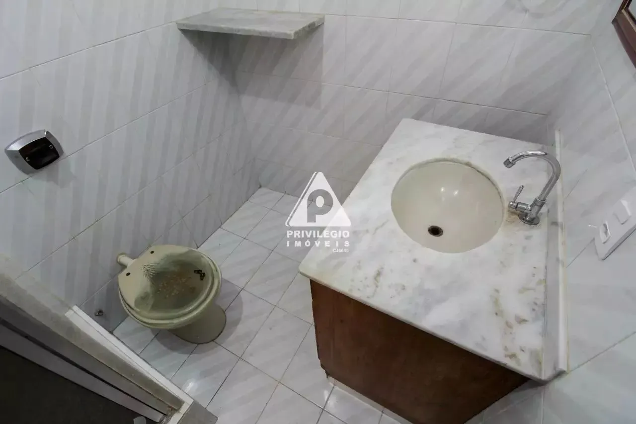 Деревянный пол или ламинат и 2 спальни: квартира 84 м² — photo 8