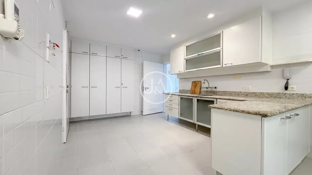 Apartamento para locação com 3 quartos e 3 banheiros — photo 22