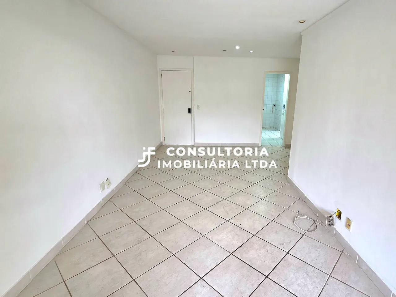 Квартира: 3 спальні, 1 з власною ванною кімнатою, 128 м² — photo 21